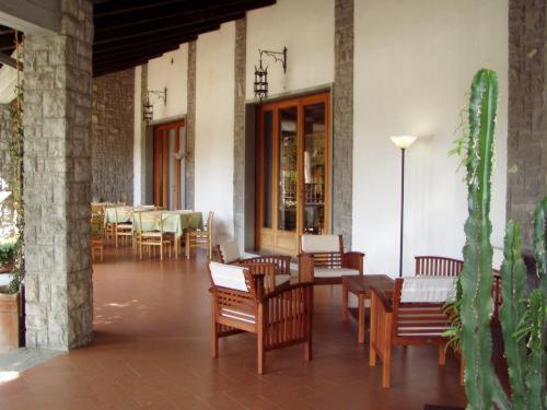 Hotel La Piccola Stazione Торита ди Сиена Екстериор снимка